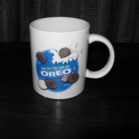 Vintage Nabisco Oreo Cookies Milk Tea Coffee Mug Cup How Do You Eat Oreos - Picture 1 of 3